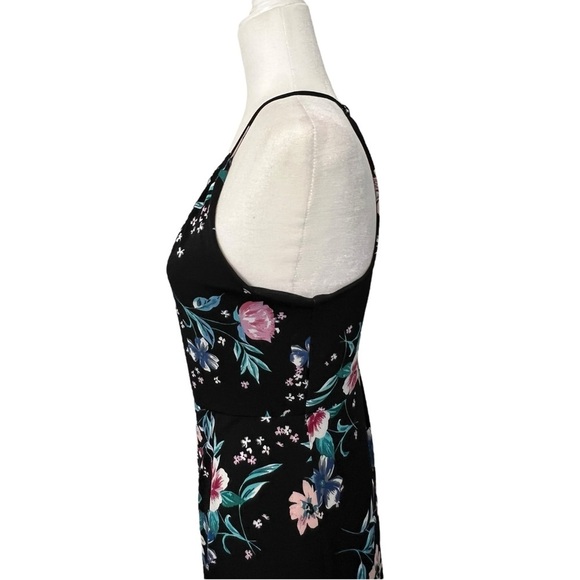 Candie's Green Halter Sheath Maxi Dress - Picture 4 of 16